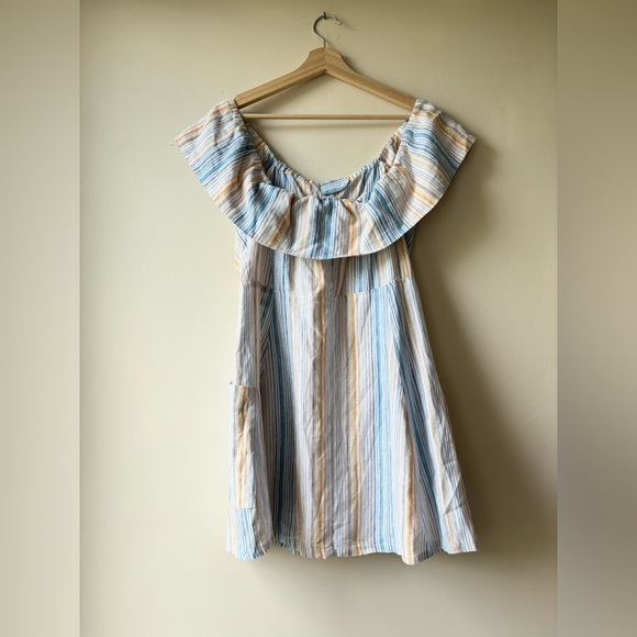 REFORMATION| Marbella striped linen off the shoulder dress| 12 - Picture 9 of 9